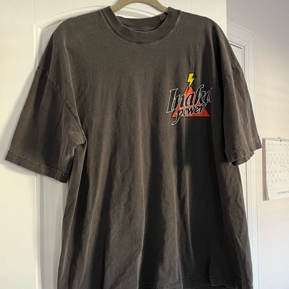 Inaka Power Black Short Sleeve Tee Casual Style